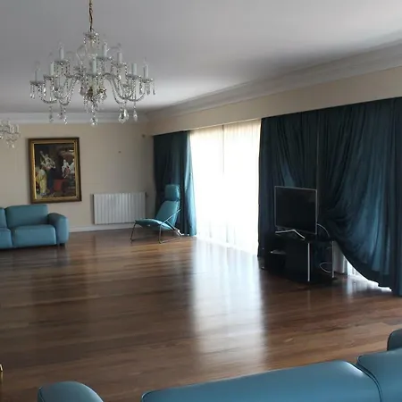 Vila Porto *